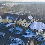Отель Sylwia Sosnicowice