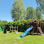 Sylwia Отель Sosnicowice
