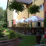 Sylwia Отель Sosnicowice